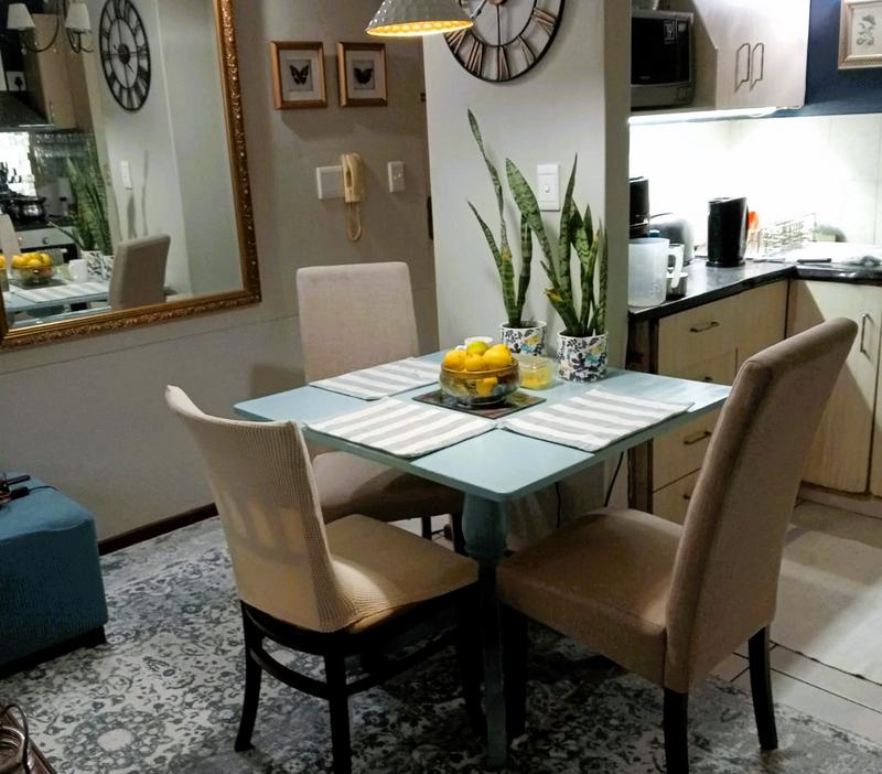 2 Bedroom Property for Sale in Gordons Bay Western Cape